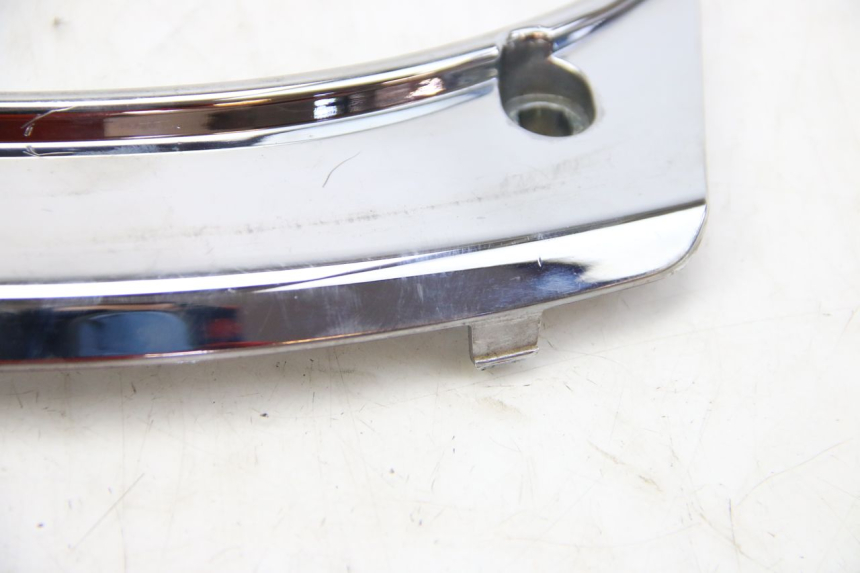 photo de JUNTA CARENADO TRASERO SUPERIOR PEUGEOT SATELIS 125 (2006 - 2009) - Zoom estado de uso