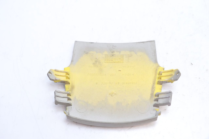 photo de CARENADO TRASERO CONEXION SUPERIOR PEUGEOT SPEEDFIGHT LC 50 (1996 - 2002) - Otra perspectiva
