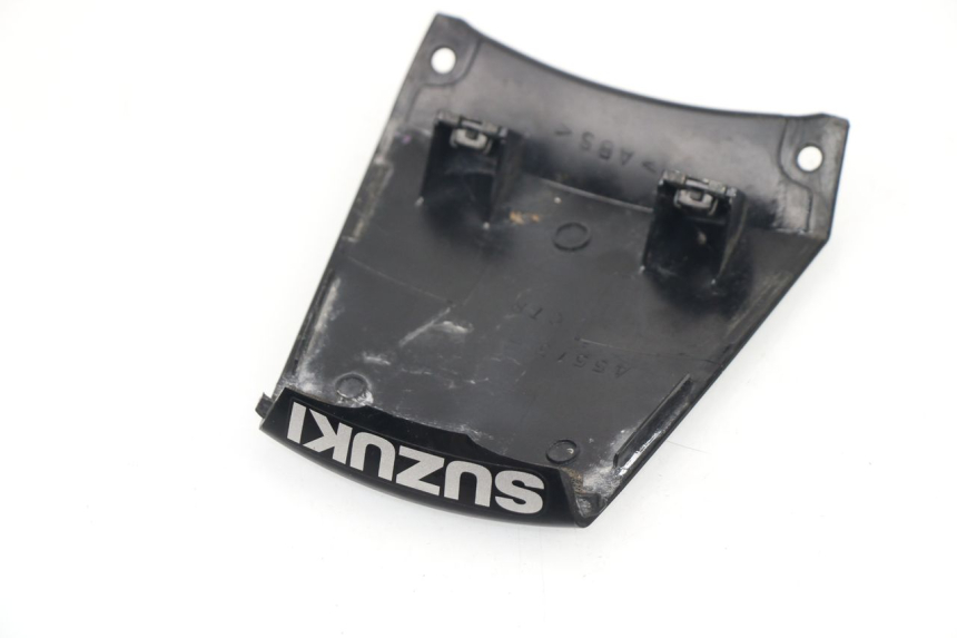 photo de CARENADO TRASERO CONEXION SUPERIOR SUZUKI SV S 650 (2003 - 2009) - Zoom estado de uso