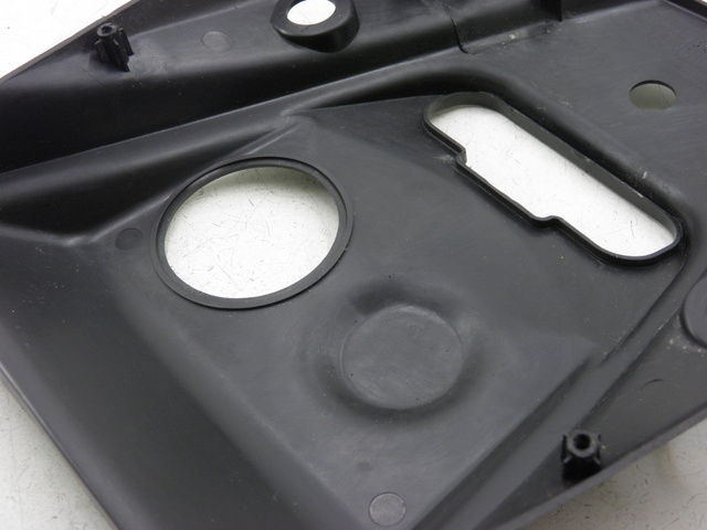 photo de CARENADO TRASERO CONEXION SUPERIOR SYM ORBIT 2 4T 50 (2008 - 2017) - Zoom estado de uso