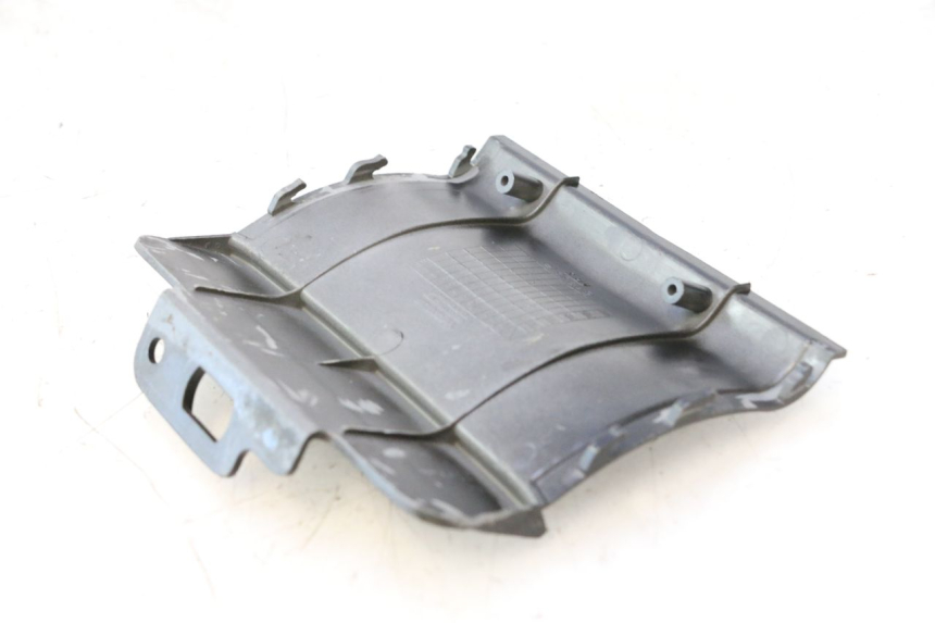 photo de CARENADO TRASERO CONEXION SUPERIOR DAELIM VJ ROADWIN 125 (2004 - 2007) - Vista general del producto