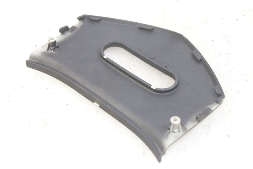 photo de CARENADO TRASERO CONEXION SUPERIOR KYMCO X-CITING XCITING 400 (2014 - 2018) - Zoom estado de uso