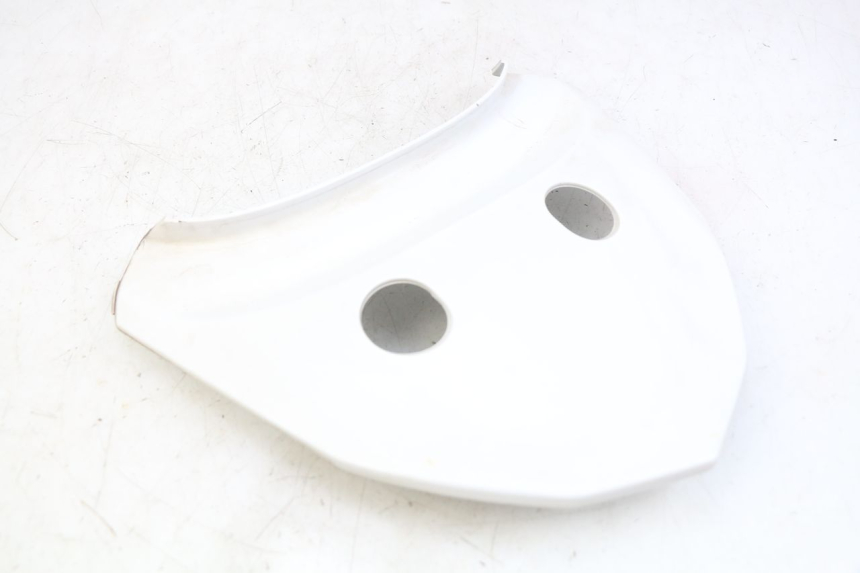 photo de JUNTA DE CARENADO TRASERO SUPERIOR KYMCO X-TOWN XTOWN 125 (2016 - 2021) - Otra perspectiva