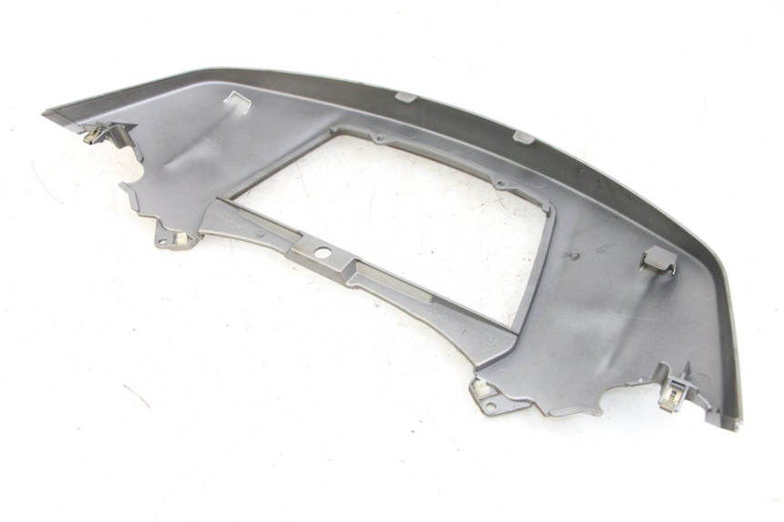 photo de JUNTA CARENADO TRASERO SUPERIOR PIAGGIO X10 125 (2012 - 2017) - Vista general del producto