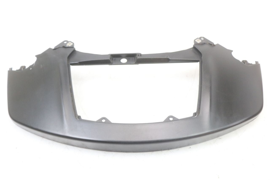 photo de JUNTA CARENADO TRASERO SUPERIOR PIAGGIO X10 125 (2012 - 2017) - Zoom estado de uso