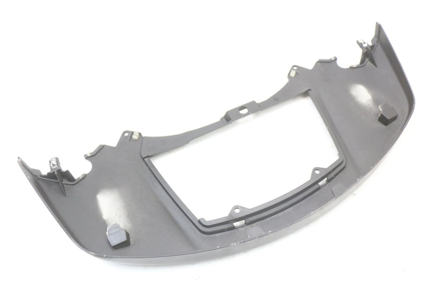 photo de JUNTA CARENADO TRASERO SUPERIOR PIAGGIO X10 125 (2012 - 2017) - Recambio usado revisado