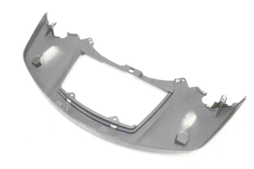 photo de JUNTA CARENADO TRASERO SUPERIOR PIAGGIO X10 125 (2012 - 2017) - Marcados y referencias originales