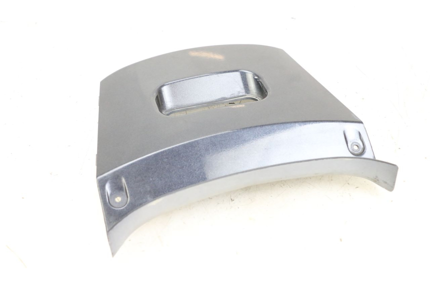 photo de CARENADO TRASERO CONEXION SUPERIOR KYMCO XCITING 250 (2006 - 2009) - Otra perspectiva