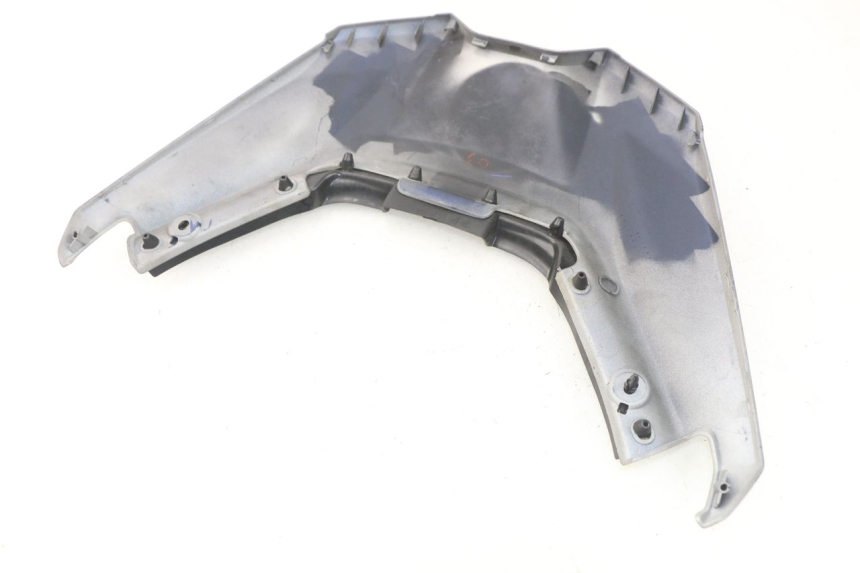 photo de CARENADO TRASERO CONEXION SUPERIOR YAMAHA YP T-MAX TMAX 530 (2017 - 2020) - Zoom estado de uso