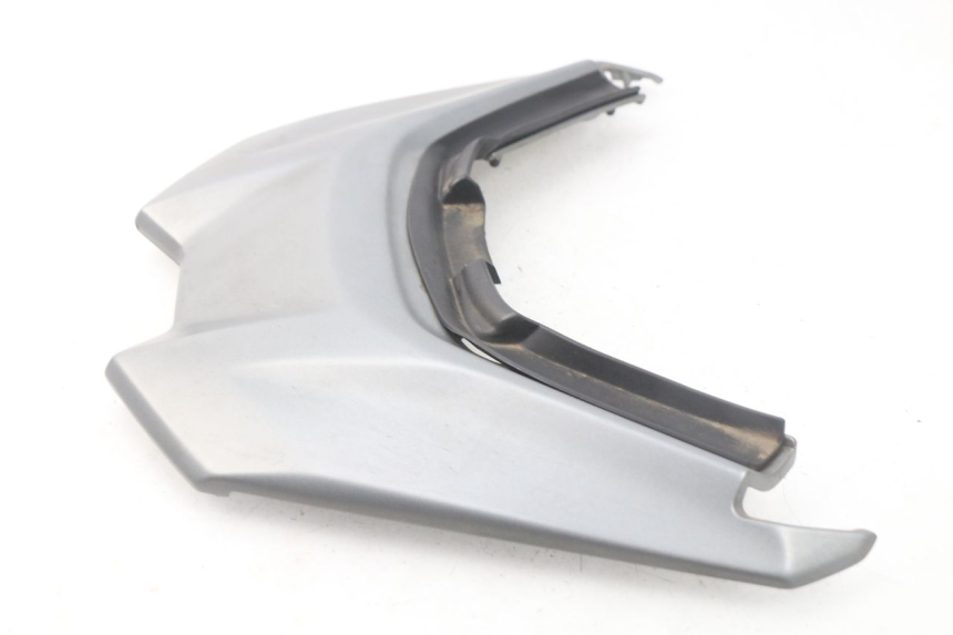 photo de CARENADO TRASERO CONEXION SUPERIOR YAMAHA YP T-MAX TMAX 530 (2017 - 2020) - Detalles de los puntos de fijación