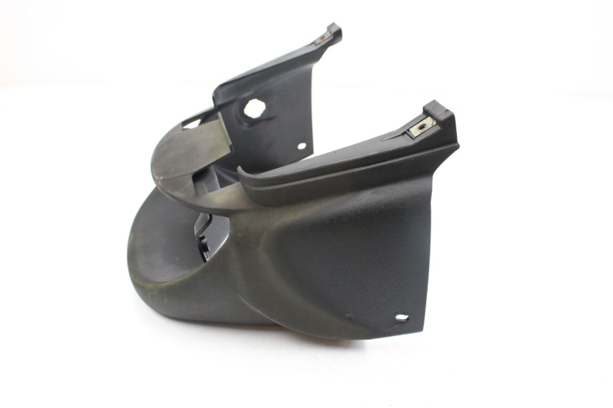 photo de UNIóN DE CARENADO TRASERO PEUGEOT TKR TREKKER FURIOUS 50 (2005 - 2014) - Primer plano técnico
