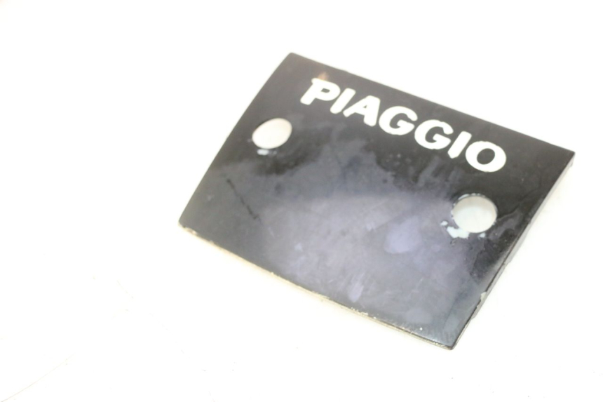 photo de CARENADO TRASERO CONEXION PIAGGIO TYPHOON 50 (2000 - 2009) - Detalle de la pieza