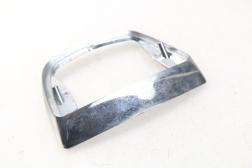 photo de CARENADO TRASERO CONEXION PIAGGIO VESPA LX IE 125 (2010 - 2012) - Otra perspectiva