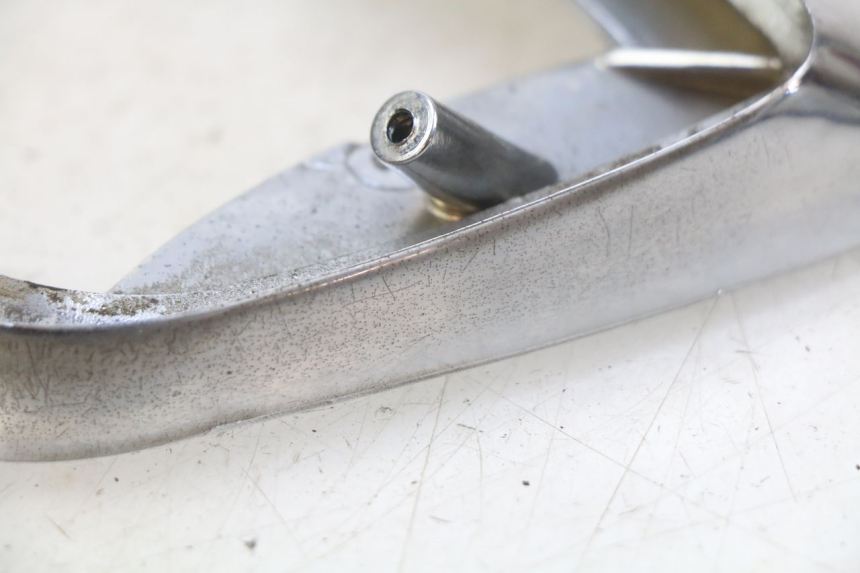 photo de JUNTA DE CARENAJE TRASERO PIAGGIO VESPA S 2T 50 (2007 - 2014) - Zoom estado de uso