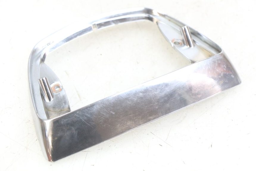 photo de JUNTA DE CARENAJE TRASERO PIAGGIO VESPA S 2T 50 (2007 - 2014) - Otra perspectiva