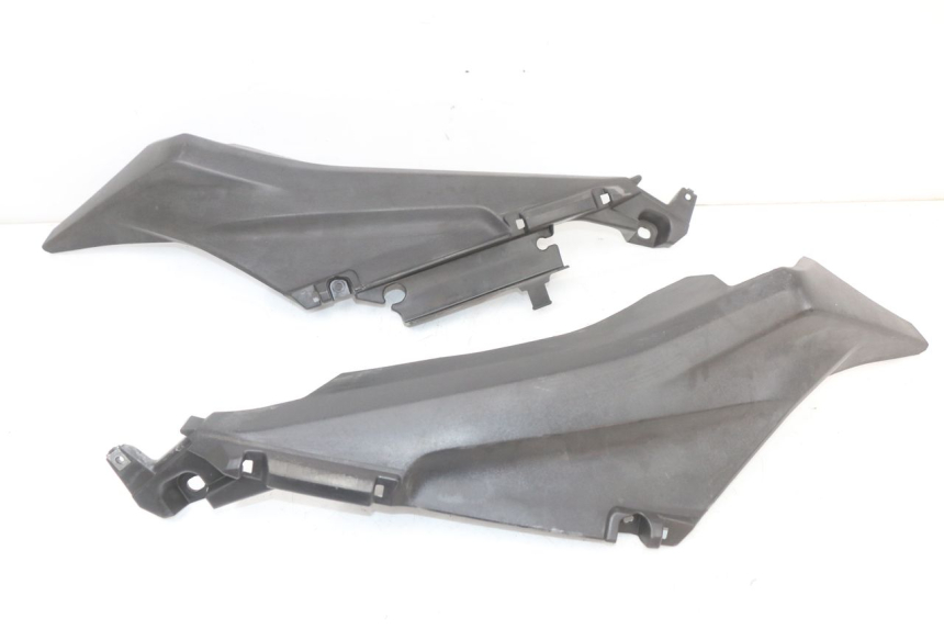 photo de CARENADO TRASERO CONEXION YAMAHA XMAX X-MAX ABS 125 (2017 - 2020) - Vista principal