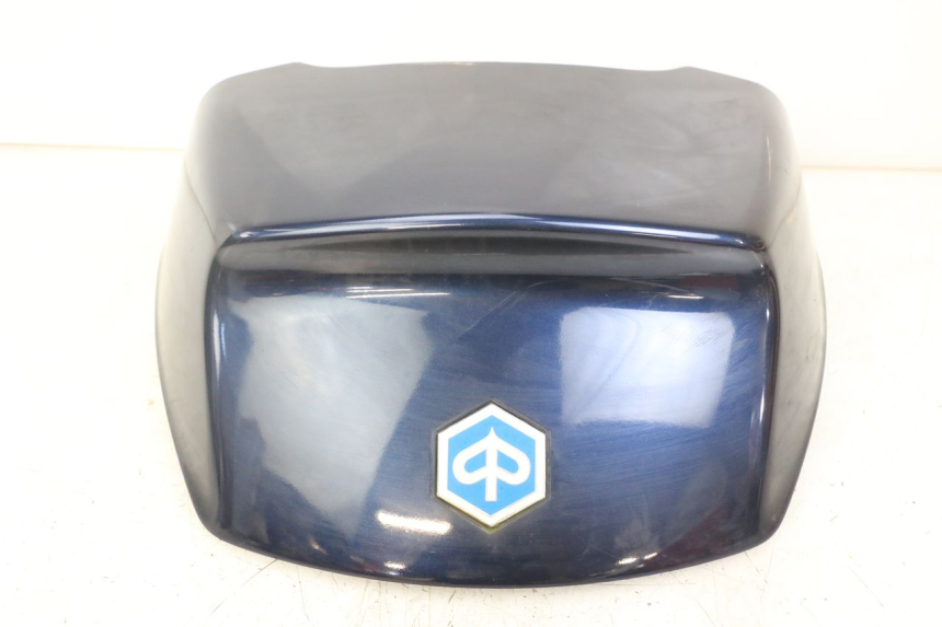 photo de UNIóN DE CARENADO TRASERO. PIAGGIO XEVO - X EVO 125 (2007 - 2017) - Estado de la superficie y material