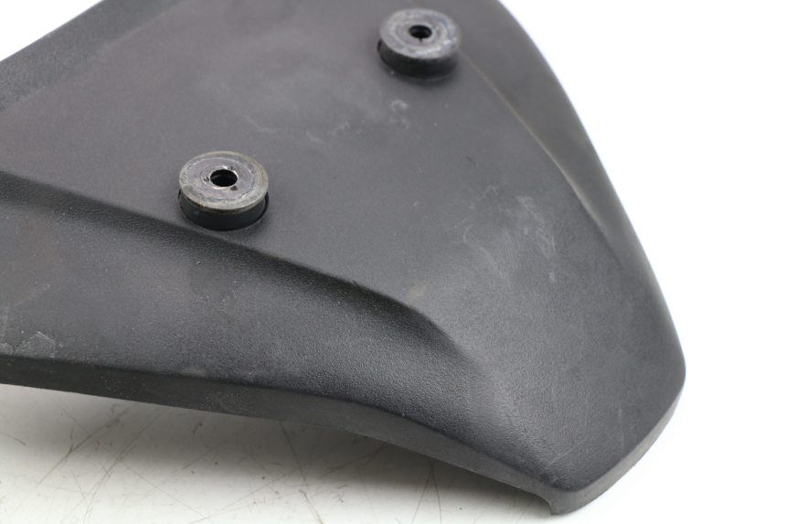 photo de CARENADO TRASERO CONEXION HONDA XLV VARADERO 125 (2000 - 2006) - Estado de la superficie y material