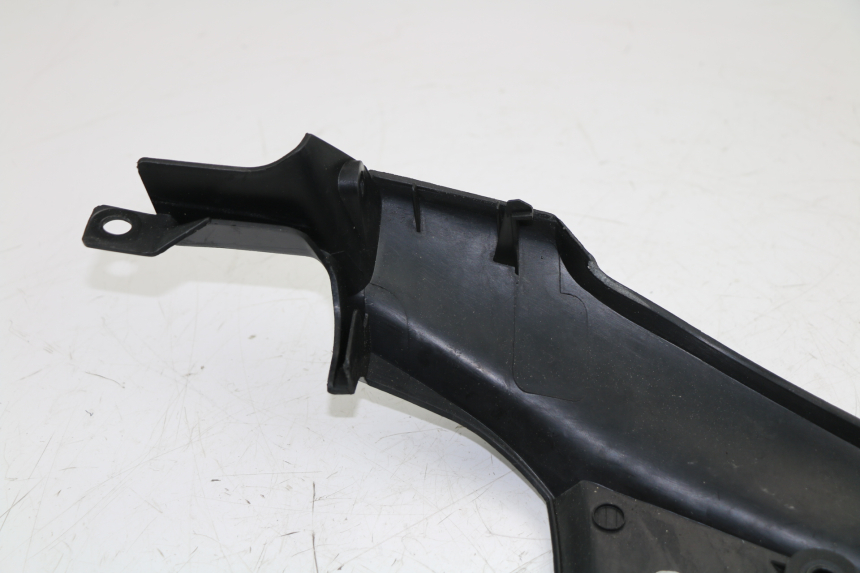 photo de CARENADO TRASERO CONEXION HONDA XLV VARADERO 125 (2000 - 2006) - Recambio usado revisado