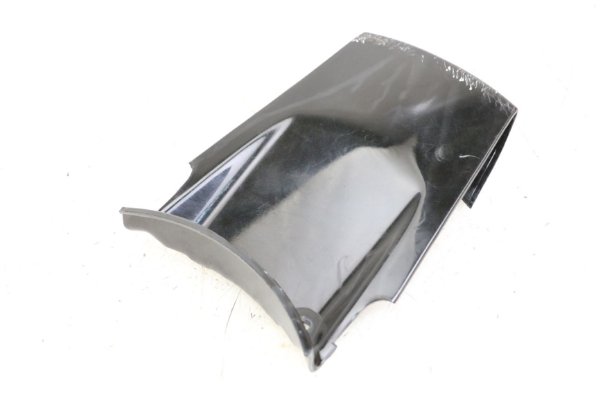 photo de CARENADO TRASERO CONEXION YAMAHA BW'S NG NEXT GENERATION 50 (1996 - 2003) - Primer plano técnico