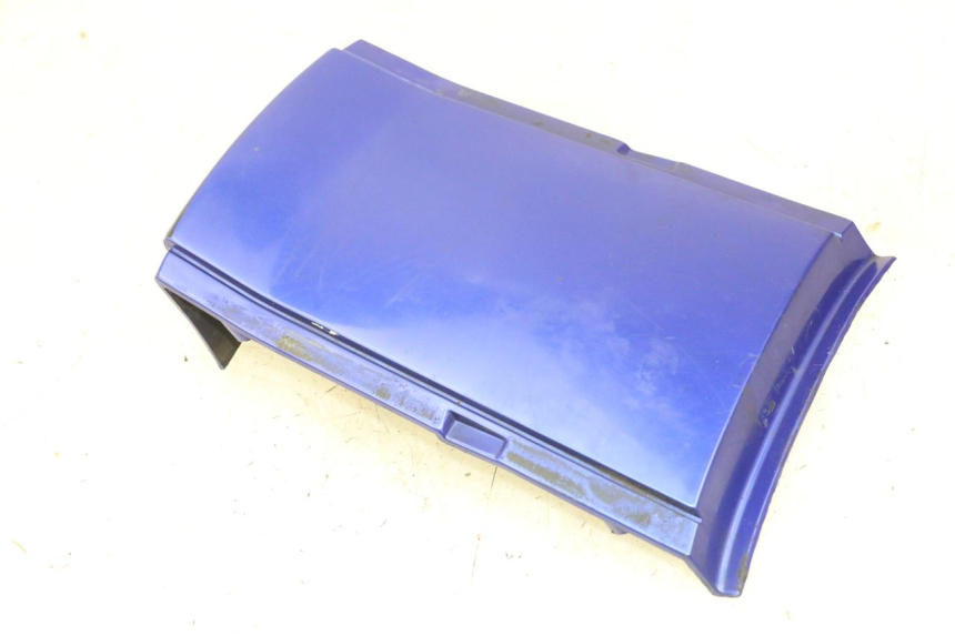 photo de CARENADO TRASERO CONEXION YAMAHA FZS FAZER 600 (2001 - 2003) - Primer plano técnico