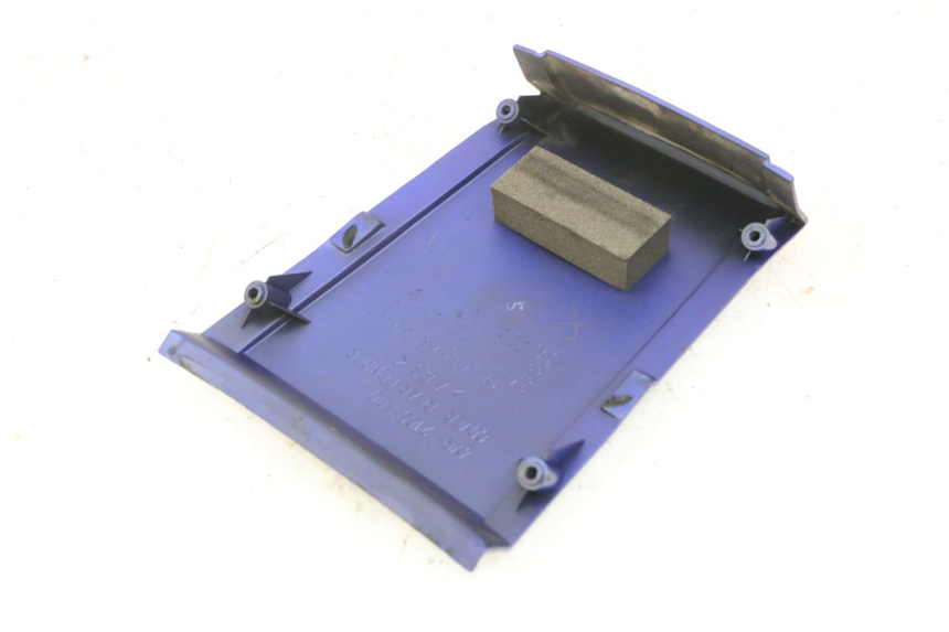 photo de CARENADO TRASERO CONEXION YAMAHA FZS FAZER 600 (2001 - 2003) - Detalles de los puntos de fijación