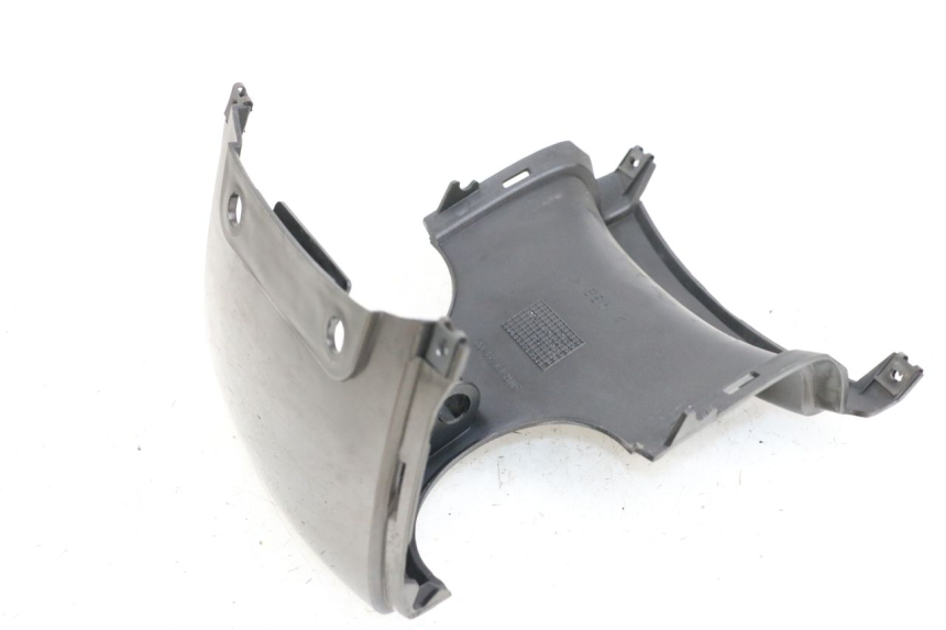 photo de CARENADO TRASERO CONEXION YAMAHA YP MAJESTY 125 (2002 - 2006) - Zoom estado de uso