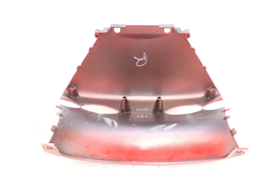 photo de CARENADO TRASERO CONEXION YAMAHA YP MAJESTY 125 (1998 - 2001) - Primer plano técnico