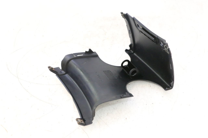photo de CARENADO TRASERO CONEXION YAMAHA YP MAJESTY 125 (2002 - 2006) - Detalle de la pieza