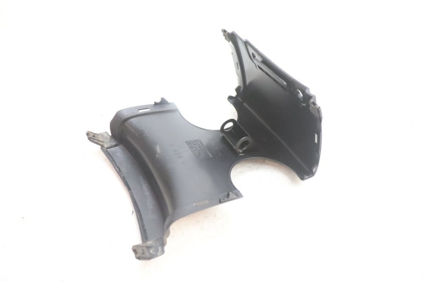 photo de CARENADO TRASERO CONEXION YAMAHA YP MAJESTY 125 (2002 - 2006) - Detalles de los puntos de fijación
