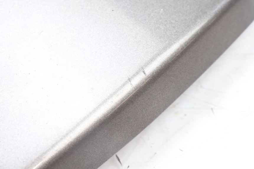 photo de CARENADO TRASERO CONEXION KAWASAKI ZZR 600 (1995 - 2004) - Detalle de la pieza
