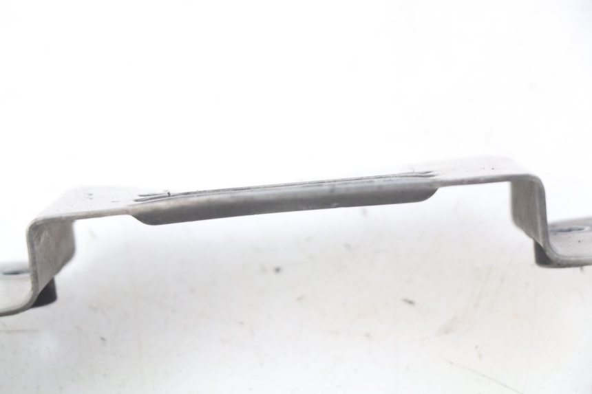 photo de JUNTA DE CARENAJE DELANTERO ROYAL ENFIELD BULLET CLASSIC 500 (2017 - 2020) - Detalle de la pieza