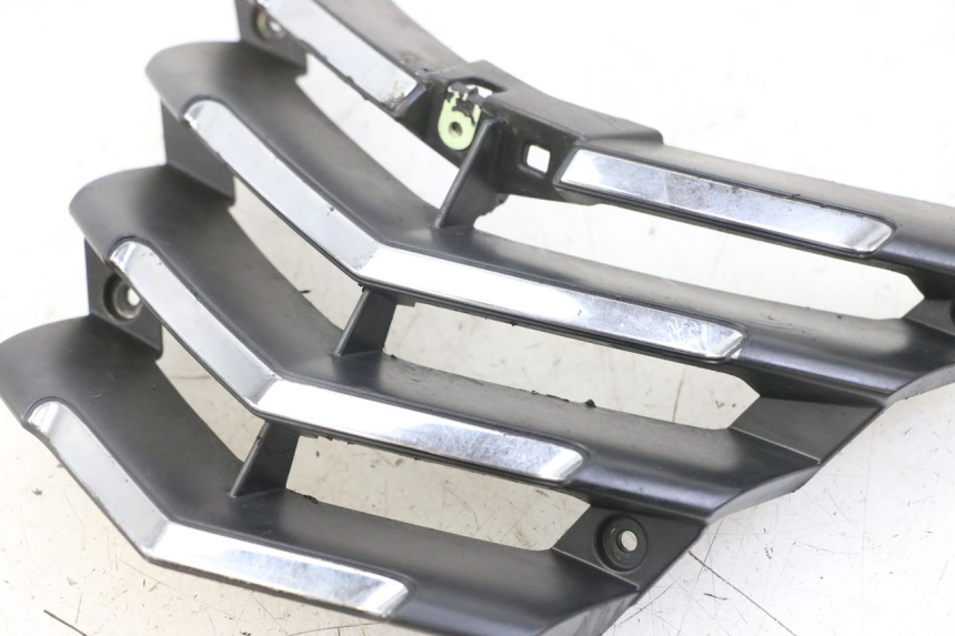 photo de JUNTA DE CARENAJE DELANTERO PEUGEOT CITYSTAR 50 (2013 - 2017) - Detalle de la pieza