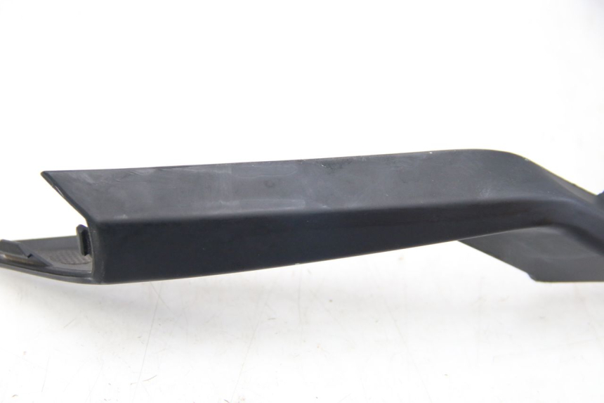 photo de JUNTA DE CARENAJE DELANTERO JM MOTORS EVOLIS 4T 50 (2018 - 2022) - Zoom estado de uso