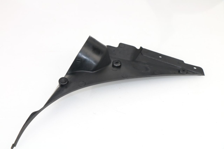 photo de JUNTA DE CARENAJE DELANTERO YAMAHA FJR ABS 1300 (2006 - 2012) - Primer plano técnico