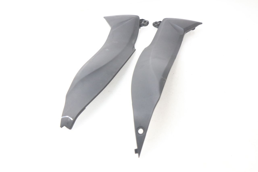 photo de CARENADO FRONTAL CONEXION SUZUKI GSX-R GSXR K16 1000 (2012 - 2016) - Detalle de la pieza