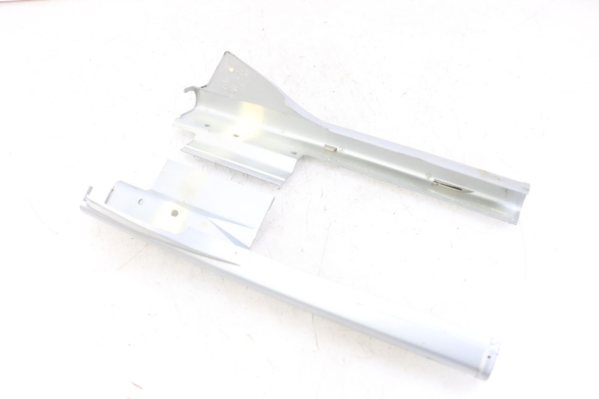 photo de JUNTA DE CARENAJE DELANTERO INF. PEUGEOT 103 VOGUE VS2 50 (2004 - 2017) - Vista general del producto