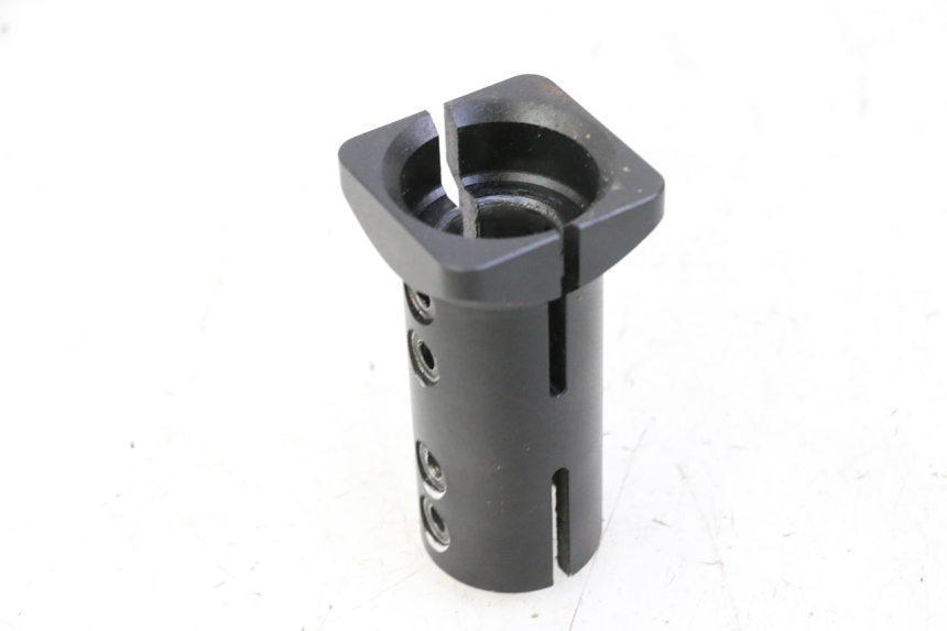 photo de JUNTA DE CARENADO DELANTERO INFERIOR DUALTRON AMINIA 1 - Detalle de la pieza