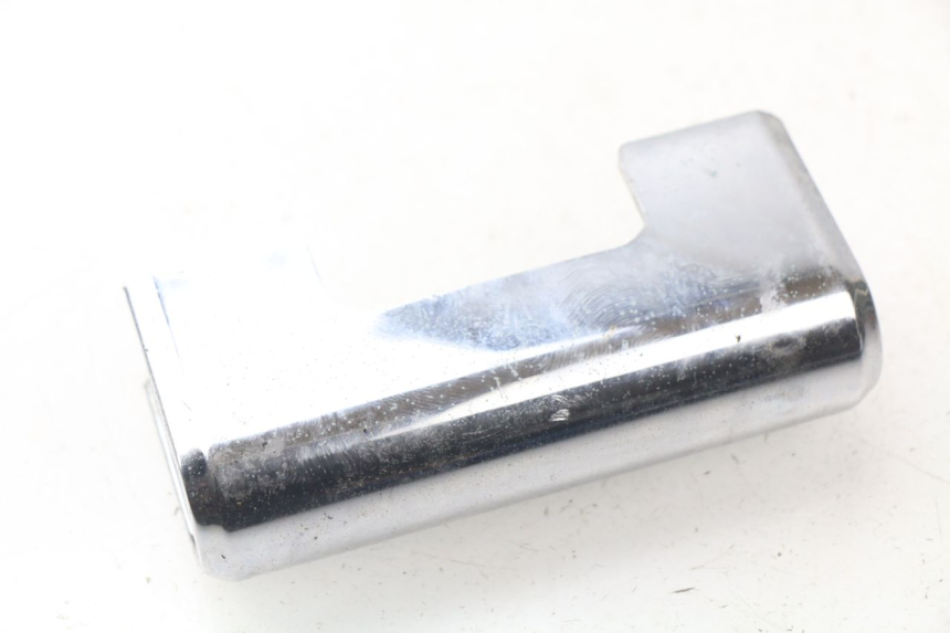 photo de CARENADO DELANTERO CONEXION HYOSUNG AQUILA GV 125 (2009 - 2016) - Detalle de la pieza