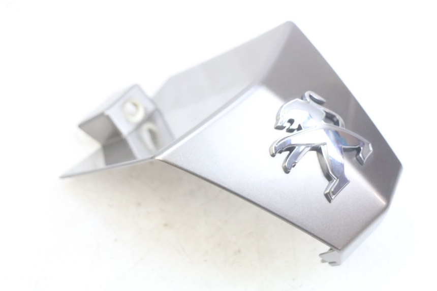 photo de JUNTA CARENAJE DELANTERO INF. PEUGEOT CITYSTAR AIR 125 (2014 - 2017) - Primer plano técnico