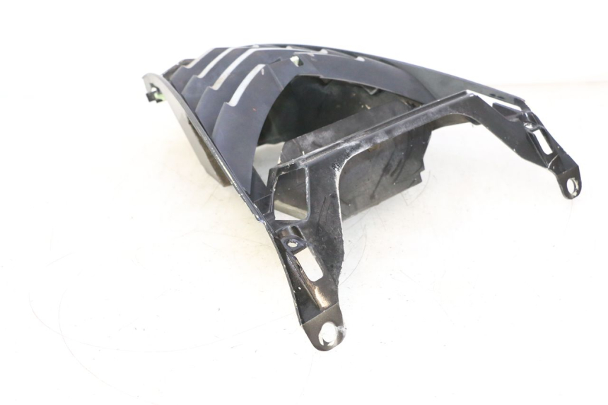 photo de CARENADO DELANTERO CONEXION PEUGEOT CITYSTAR 125 (2011 - 2017) - Estado de la superficie y material