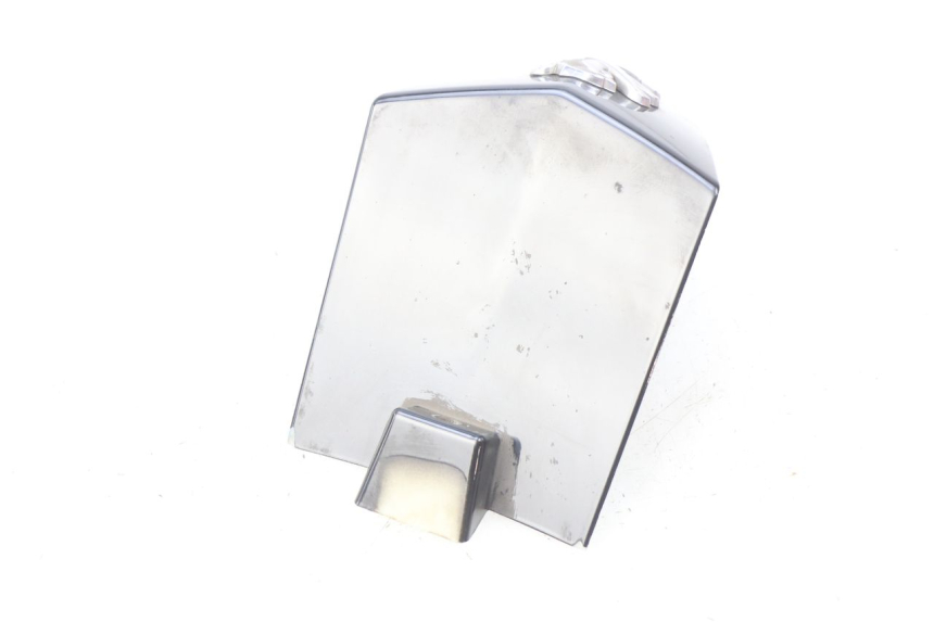 photo de JUNTA CARENAJE DELANTERO INF. PEUGEOT CITYSTAR 50 (2013 - 2017) - Primer plano técnico