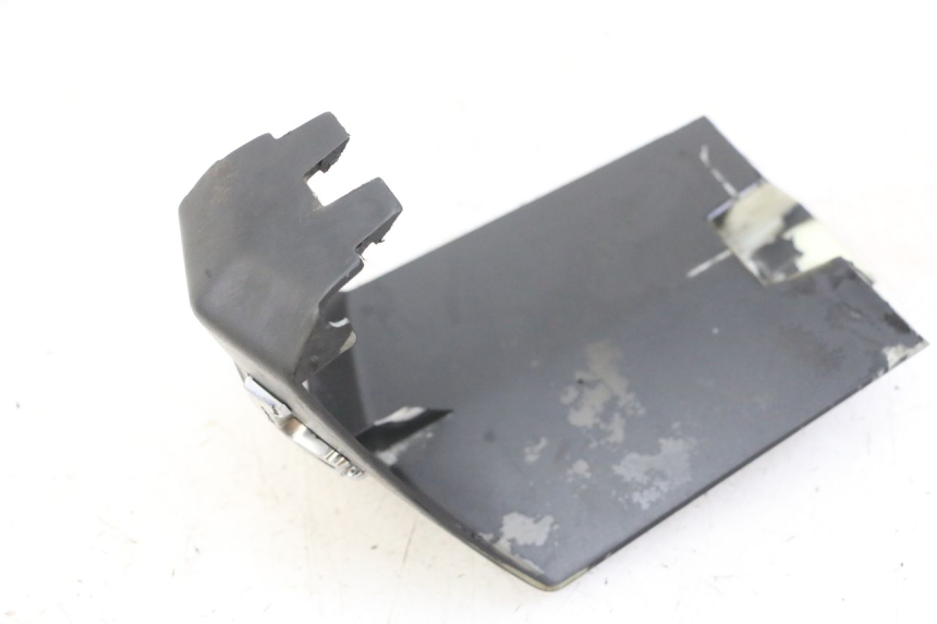 photo de JUNTA CARENAJE DELANTERO INF. PEUGEOT CITYSTAR 50 (2013 - 2017) - Detalle de la pieza