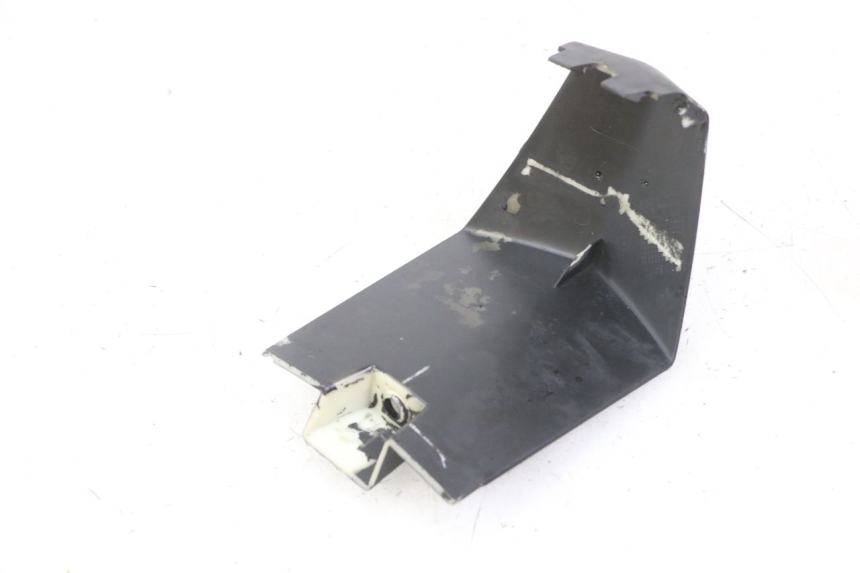 photo de JUNTA CARENAJE DELANTERO INF. PEUGEOT CITYSTAR 50 (2013 - 2017) - Zoom estado de uso