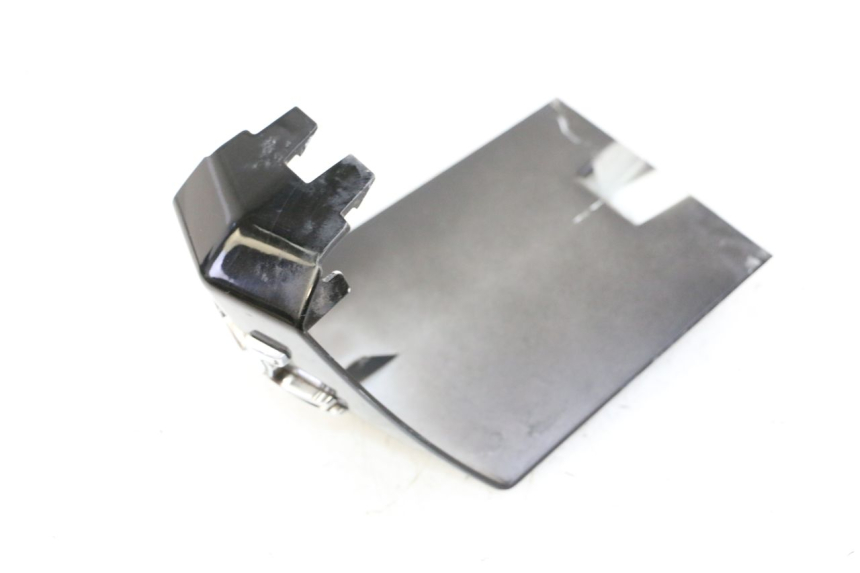 photo de JUNTA CARENAJE DELANTERO INF. PEUGEOT CITYSTAR 50 (2013 - 2017) - Otra perspectiva