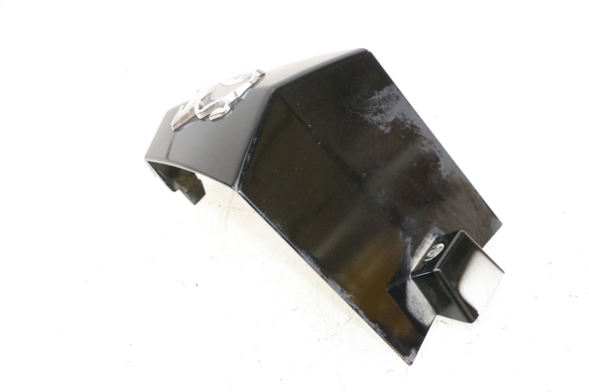 photo de JUNTA CARENAJE DELANTERO INF. PEUGEOT CITYSTAR 50 (2013 - 2017) - Primer plano técnico