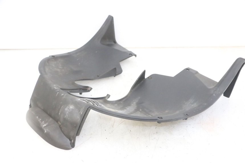 photo de JUNTA CARENAJE DELANTERO INF. PIAGGIO MP3 LT 300 (2010 - 2016) - Detalles de los puntos de fijación