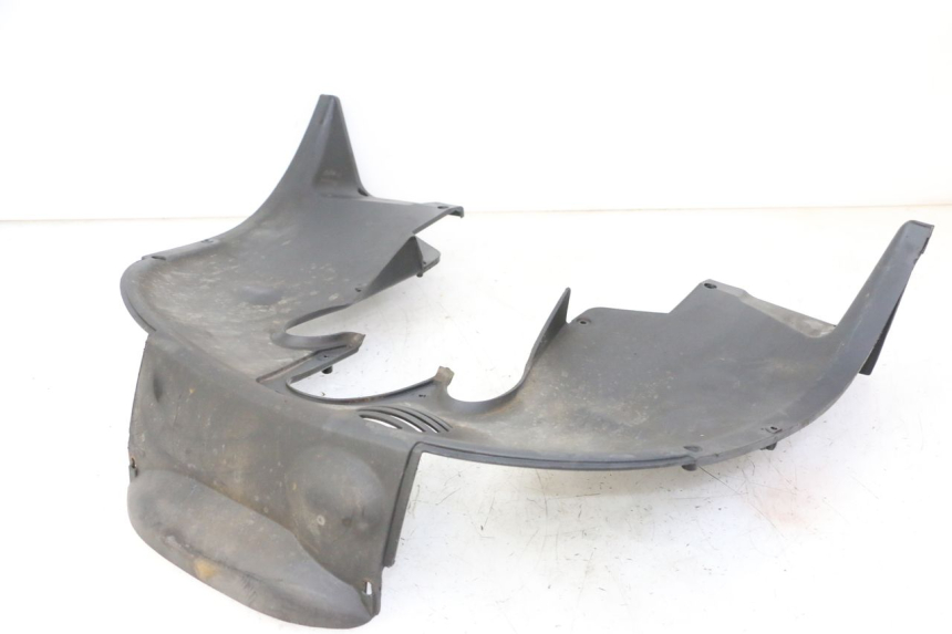 photo de JUNTA CARENAJE DELANTERO INF. PIAGGIO MP3 LT 300 (2010 - 2016) - Detalles de los puntos de fijación