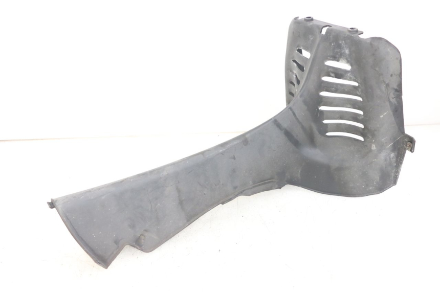 photo de CARENADO DELANTERO CONEXION PIAGGIO MP3 125 (2006 - 2014) - Primer plano técnico