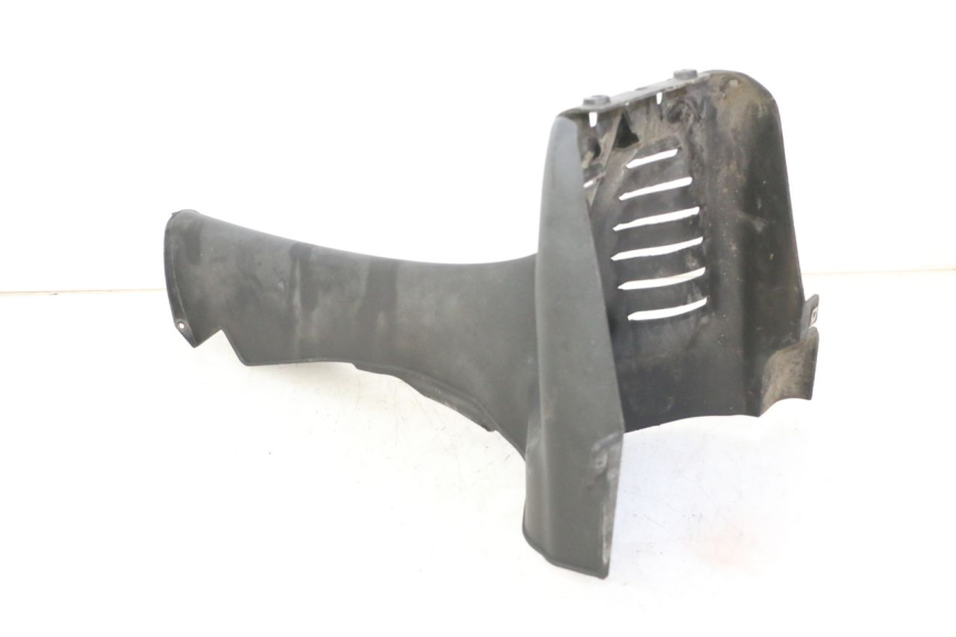 photo de CARENADO DELANTERO CONEXION PIAGGIO MP3 500 (2011 - 2015) - Detalles de los puntos de fijación